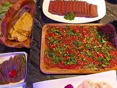 -热火朝天鲜切牛肉火锅(南强街巷店)