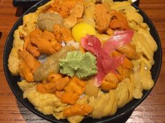三色海胆饭-魔丼屋(日月光店)