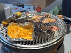 -啊美丽炭火烤肉(滑翔一店)
