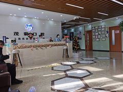 -茂菊口腔连锁(浦东南路店)