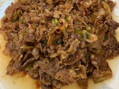 葱爆羊肉-鸢飞潍坊菜馆(鸢飞大酒店)