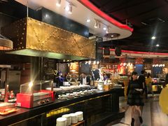 自助取餐区-四海一家自助餐(益田假日广场店)