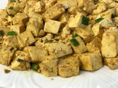 -连池鱼豆味坊(风景区店)