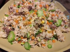 -胡须佬鸡煲四季火锅(海雅缤纷城店)
