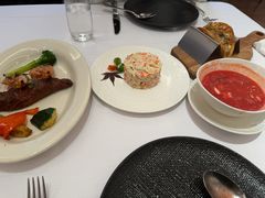 -马克西姆俄罗斯餐厅(通亚街店)