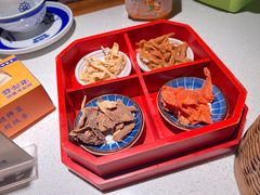 -老萍巷莲花血鸭·萍乡地标江西菜(步行街店)