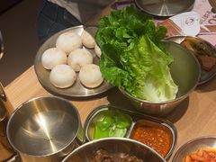 -西塔老太太泥炉烤肉(武汉摩尔城店)