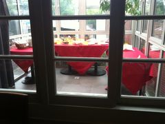 室外在准备party-Geneva日内瓦餐厅(西郊宝成花苑店)