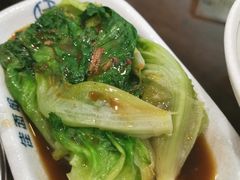 腩汁生菜-佳面馆·竹升云吞面·爽鱼皮·牛腩面(易发店)