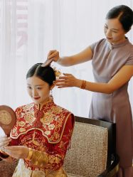 -艾朵婚纱