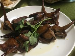 -正宗鸡饭粤香酒家(朱村店)