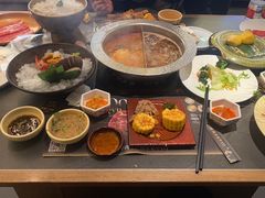 -牛YO寿喜烧·铁板烧和牛火锅自助(市府恒隆店)