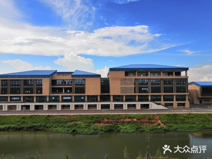 佛山科學技術學院(北院校區)圖片