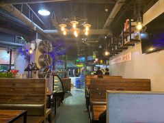大堂-陈帅夜排档·龙虾·炒菜·烤串(世茂店)
