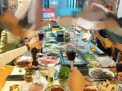 -玩坞轰趴馆·户外团建聚会主题生日派对馆(世豪广场店)