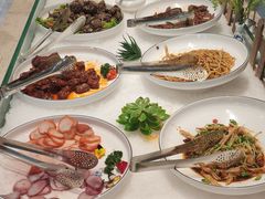 -绿岛港轩海鲜烤肉涮锅自助餐厅