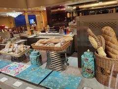 -昆山裕元花园酒店·温莎西餐厅