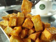 -侯臣咖啡文化村