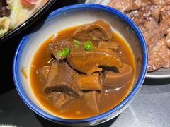 -山川小町·极番烧肉(新地假日广场店)