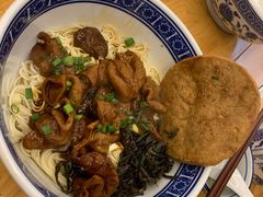 -沪西老弄堂面馆(定西路店)