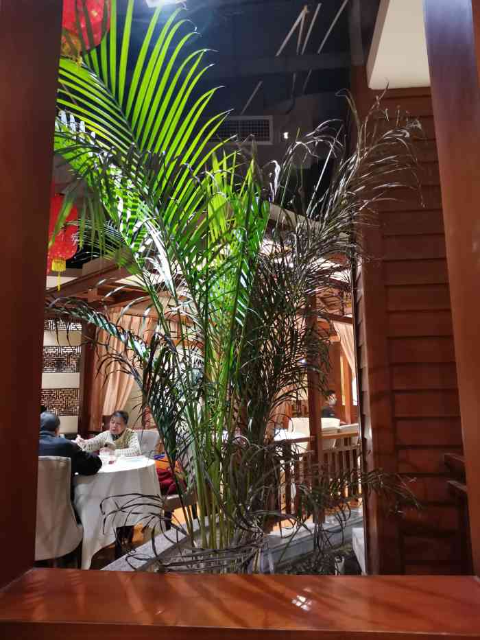 味国厨房(九鼎国际店)