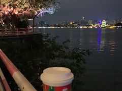 -星巴克臻选(惠州华贸天地1楼店)