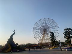 -七彩云南欢乐世界