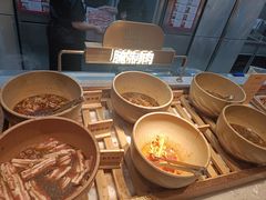 -山焱·炭火自助烤肉(周浦万达店)
