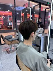 -藤野造型烫染接发