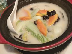 -港丽餐厅(高德置地店)
