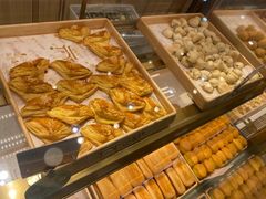 -滋府糕点(学府凯德店)
