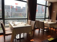 靠窗位-毛家饭店(今洲广场店)