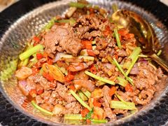 小米椒爆炒鲜牛肉-麻都·成都菜(人民广场店)