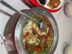 -姚姚酸菜鱼·金戈戈香港豉油鸡(喜荟城联名店)