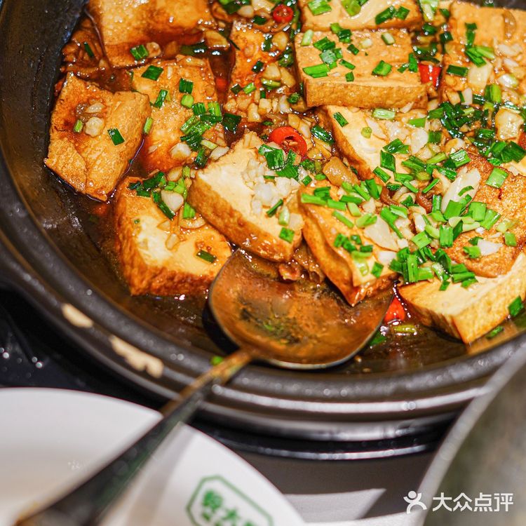 排队也值得吃的费大厨｜辣椒🌶️炒肉绝了！