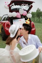 -雪中彩影婚纱摄影·微光艺术中心