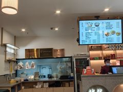 -佬钱湾仔(衣裳街店)