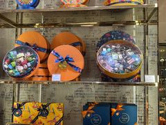 -VENCHI 闻绮(北京国贸商城店)