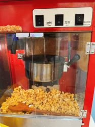 -爆米花儿童美发乐园