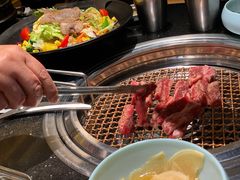 -韩烧牛中牛·甄选黑牛烤肉(黑金店)