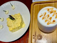 榴莲蛋糕-咖梦餐厅 COMENG RESTAURANT