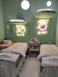 -好看加白色房子