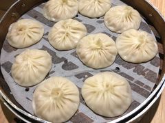 浓香猪肉包-老班长手工灌汤包老店(东山店)