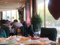 靠窗位-粤珍轩.创始店.始于2001(含光门店)