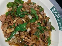 -费大厨辣椒炒肉(黄兴中心广场店)