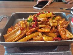 -俭寨小公鸡新疆菜·大盘鸡·烧烤