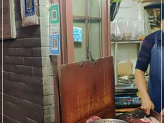 -梅记大块头爆鱼店(乍浦路店)