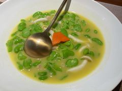 咸肉菌菇烩豆瓣-梅花境(万科店)