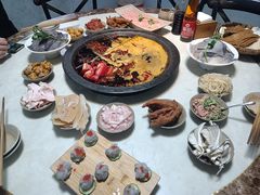 -渝嘴小老弟老火锅(华新村店)