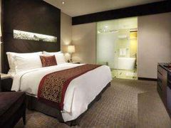 -青岛海尔洲际酒店